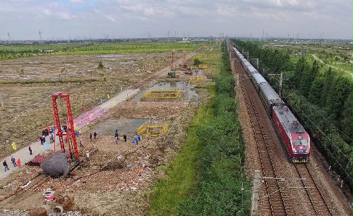 在中国铁路发展史上,詹天佑是第一位中国铁路工程师_中国铁路对比日本铁路_中国铁路新闻